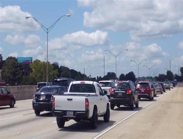 E/S I-85 .3M S/O PIEDMONT CIRCLE LHR F/N