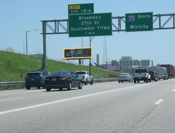 E/S I-35 .2MI S/O BROADWAY (17TH ST) FN