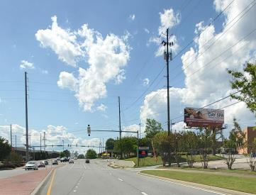 N/S PIEDMONT 200' E/O SANDY PLAINS RD RHR F/E