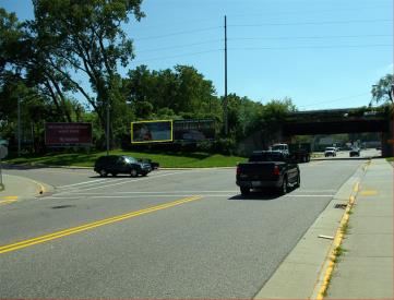 HWY 123 - BROADWAY EL 30' S/O LYNN ST