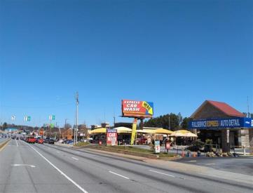 N/S JIMMY CARTER BLVD 1/2M E/O I-85 RHR F/E