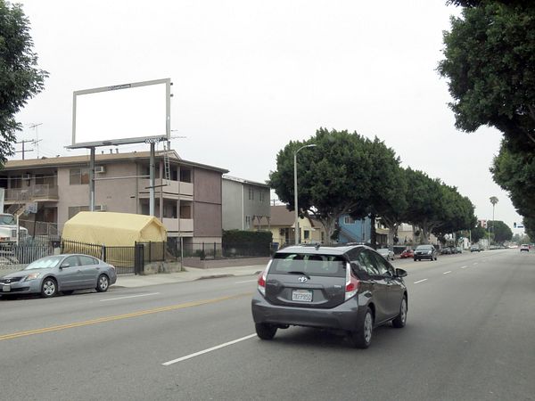 Cesar E Chavez NS 300ft E/O Sloat F/W - 1