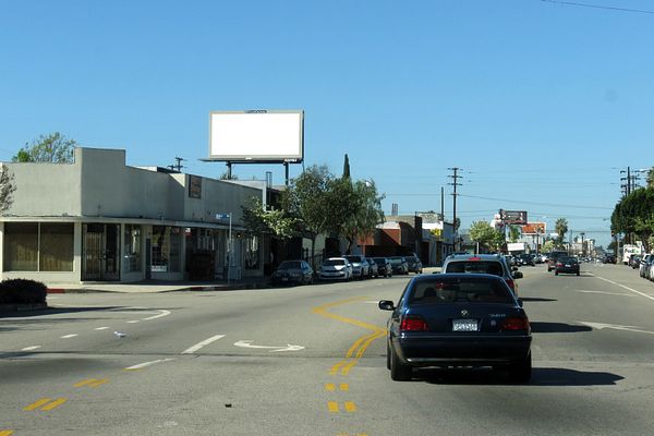 Burbank SS 77ft E/O Strohm F/E - 2