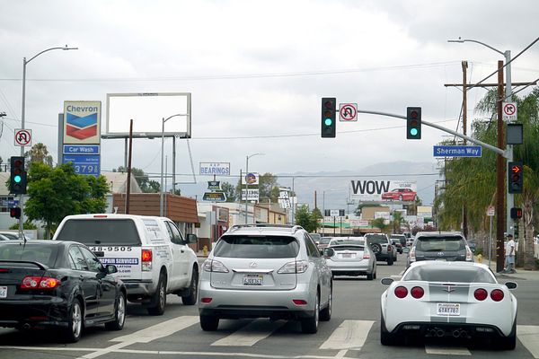 Canoga WS 235ft N/O Sherman Way F/S - 2