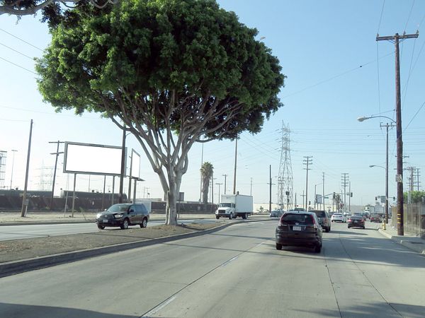 Downey Rd ES 480ft N/O Bandini F/N - 1