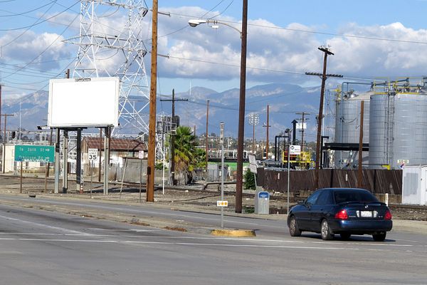 Downey Rd ES 480ft N/O Bandini F/S - 2