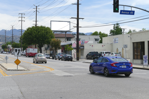 Eagle Rock ES 207ft N/O Avenue 45 F/S - 1