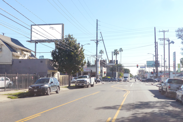 Gower ES 100ft N/O Santa Monica F/N - 1