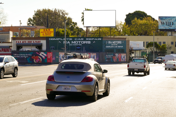 La Brea ES 50ft S/O Sycamore F/N - 1