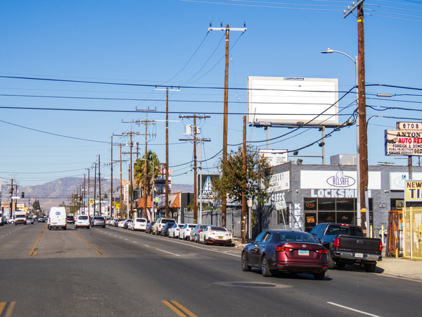Lankershim ES 96ft N/O Archwood F/S - 1
