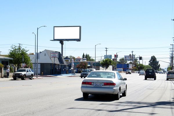 Laurel Cyn ES 50ft S/O Pinney F/N - 1
