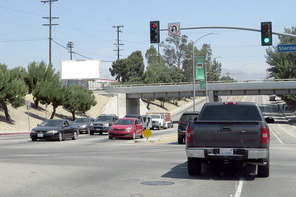 Laurel Cyn WS 200ft N/O Sherman Way F/S - 2