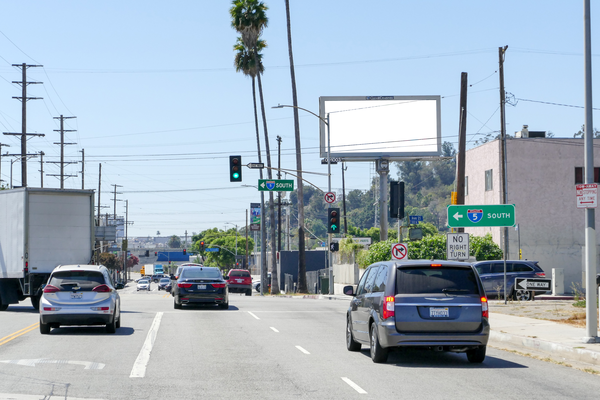Pasadena WS 47ft S/O Av 21 F/N - 1