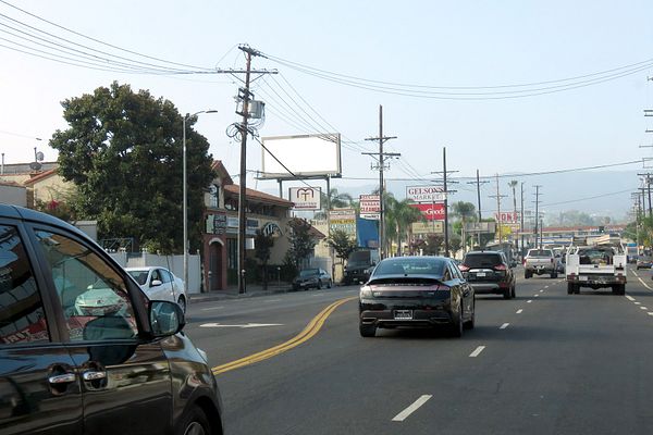 Reseda ES 430ft N/O Clark F/N - 1