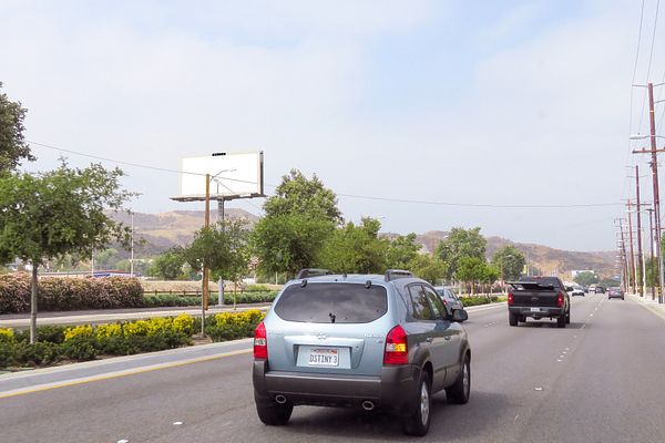 Soledad Cyn SS 0.2mi E/O Golden Oak F/E - 1