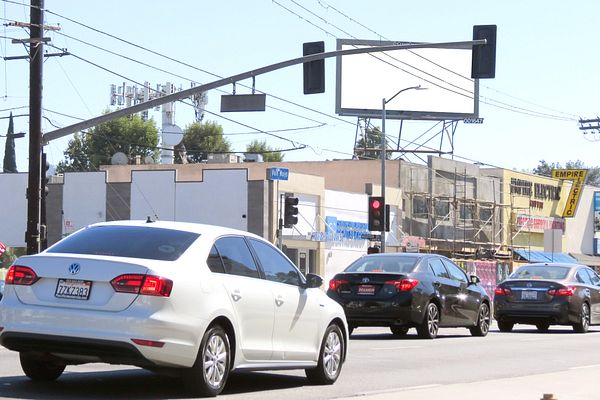 Van Nuys ES 50ft S/O Huston F/N - 1