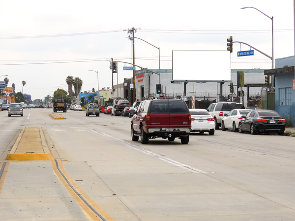 M L King Jr Blvd SS 10ft E/O Santa Fe F/W - 1