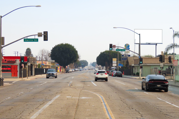 Compton SS 101ft E/O Harris F/W - 1