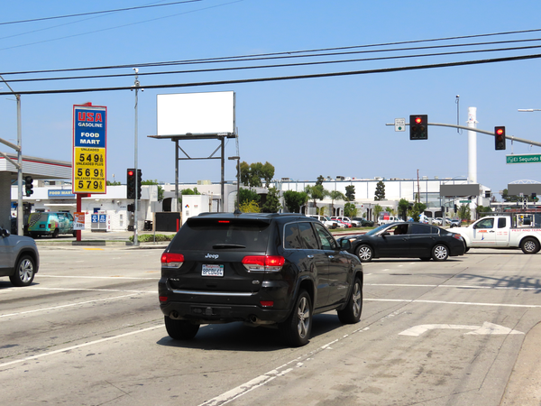 Crenshaw WS 125ft N/O El Segundo F/S - 2