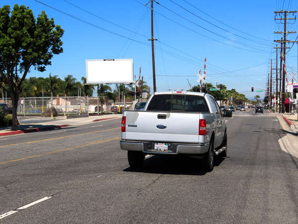 Inglewood WS 180ft S/O Broadway F/S - 2