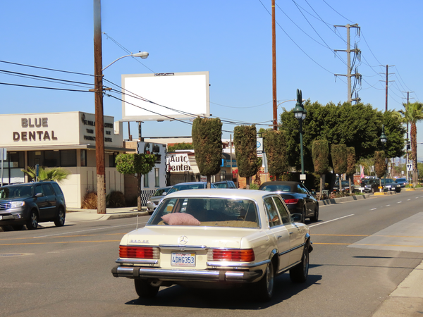 Inglewood WS 45ft S/O 129th F/S - 1