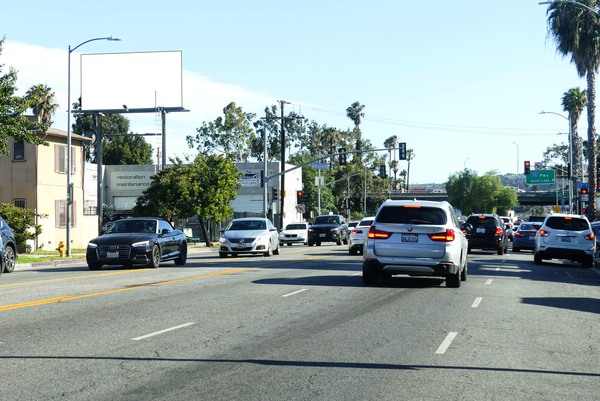 La Brea ES 302ft N/O 23rd ** F/N - 1