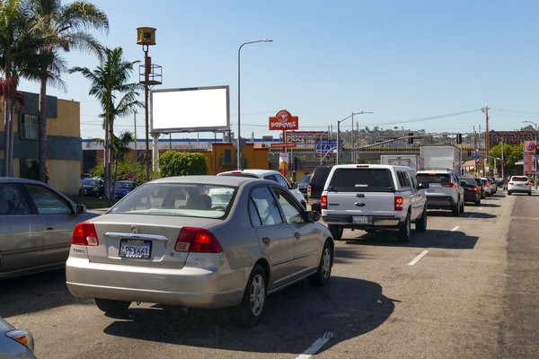 La Brea ES 150ft N/O Jefferson F/N - 1