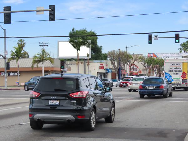Long Beach WS 125ft N/O Alondra F/S - 1