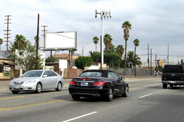 Slauson NS 291ft W/O Figueroa F/W - 1