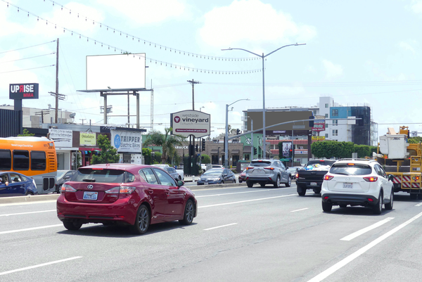 Venice SS 70ft E/O Centinela ** F/E - 2