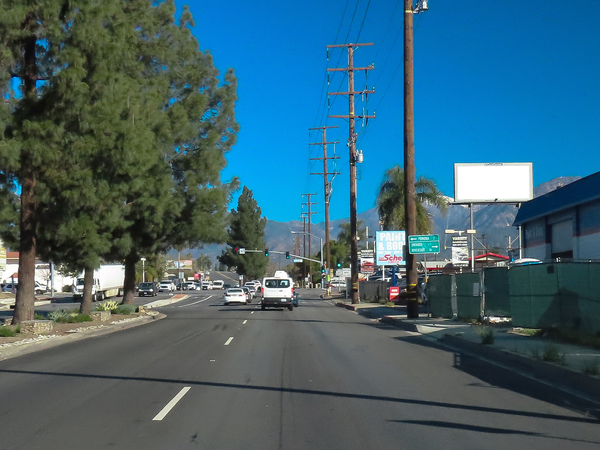Central ES 120ft S/O Mission F/S - 2