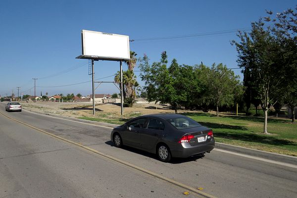 Del Amo SS 825ft E/O Bloomfield F/W - 1