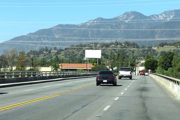 Foothill SS 0.5mi W/O Irwindale F/E - 2