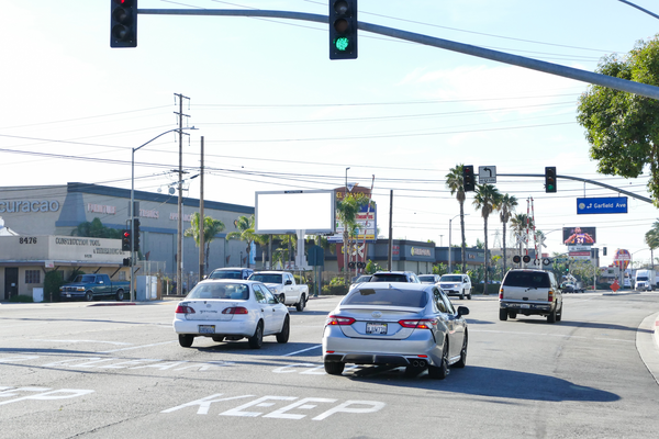Garfield ES 0.3mi N/O Firestone F/N - 1