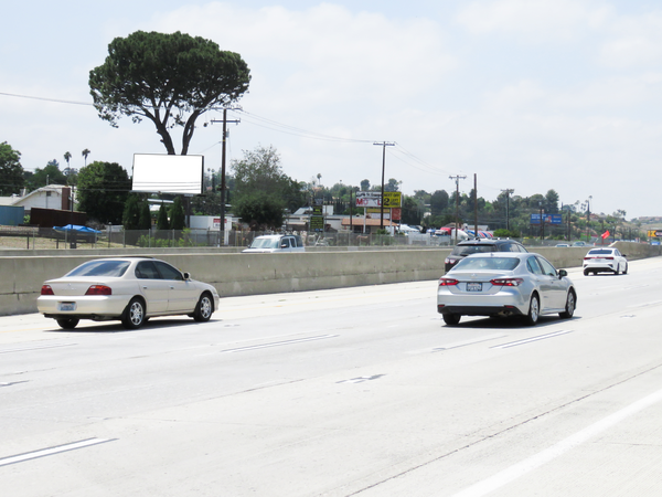 I-10 SS 335ft W/O 17th St F/E - 2