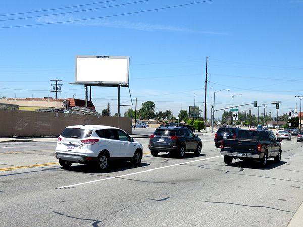 Arrow Hwy SS 135ft E/O Barranca F/E - 2