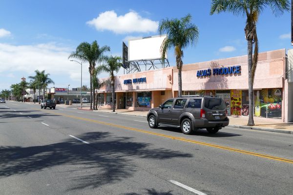 Main WS 70ft N/O Wilshire F/N - 1