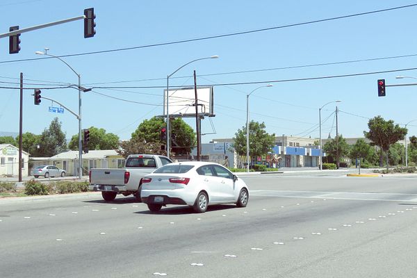 Mission NS 100ft E/O Fremont F/W - 1
