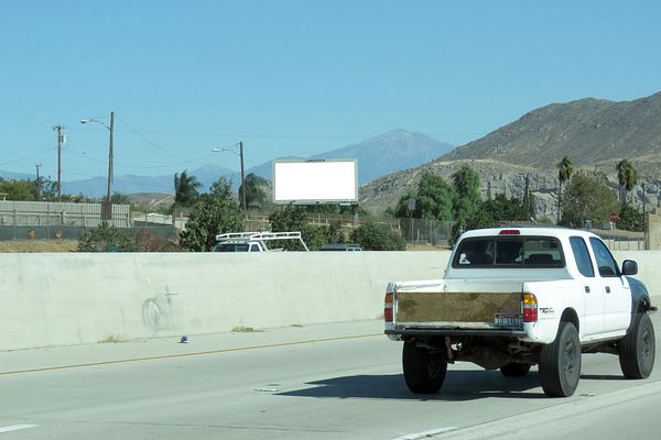 Pomona Frwy NS 30ft W/O Soto F/W - 1