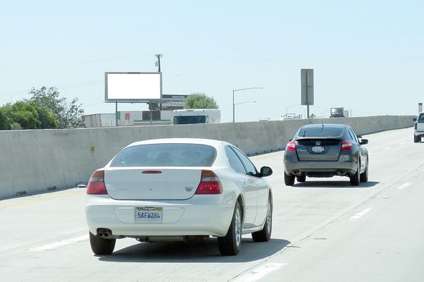 Pomona Frwy SS 130ft E/O Soto F/E - 2