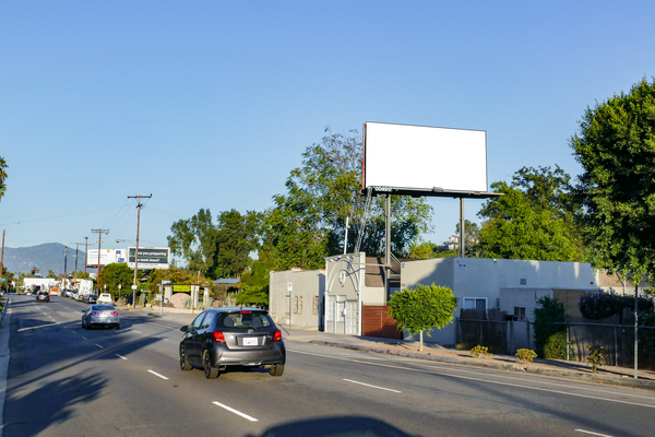 Huntington Dr SS 141ft W/O Lowell F/W - 1