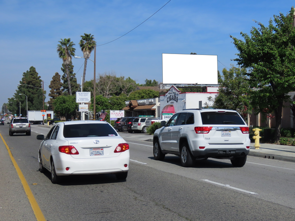 Newport Blvd ES 300ft S/O Monte Vista F/SW - 2