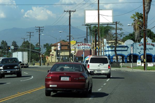 Norwalk ES 92ft S/O Slauson F/S - 2