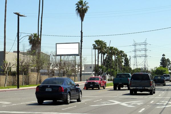 Rosecrans NS 0.2mi W/O Paramount F/W - 1