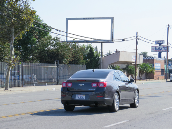 Rosecrans NS 600ft E/O Lakewood F/W - 1