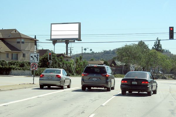 Paramount ES 100ft S/O San Gabriel F/N - 1