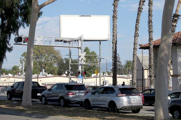 Santa Ana Blvd SS 200ft W/O Fuller F/W - 1