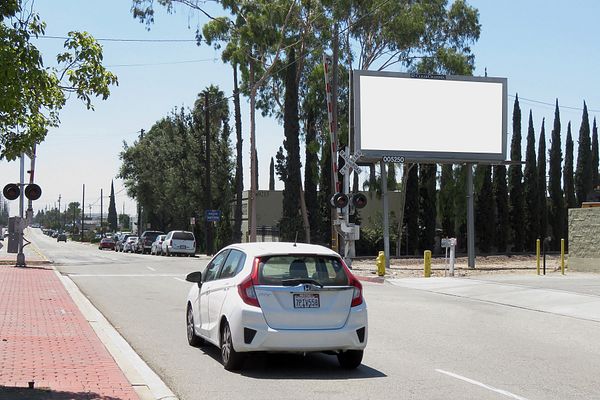 Santa Fe Spgs WS 500ft S/O Slauson F/N - 1
