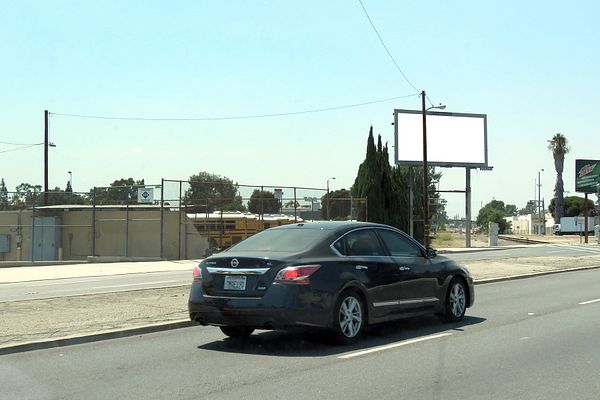 Mulberry SS 0.4mi E/O Santa Fe Spr F/E - 1