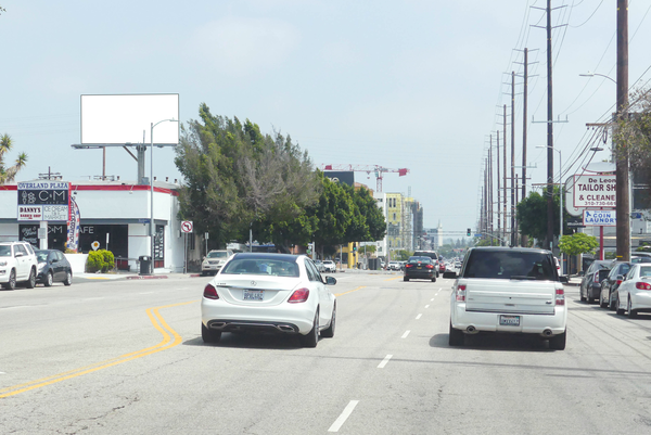 Overland ES 90ft S/O Woodbine F/N - 1